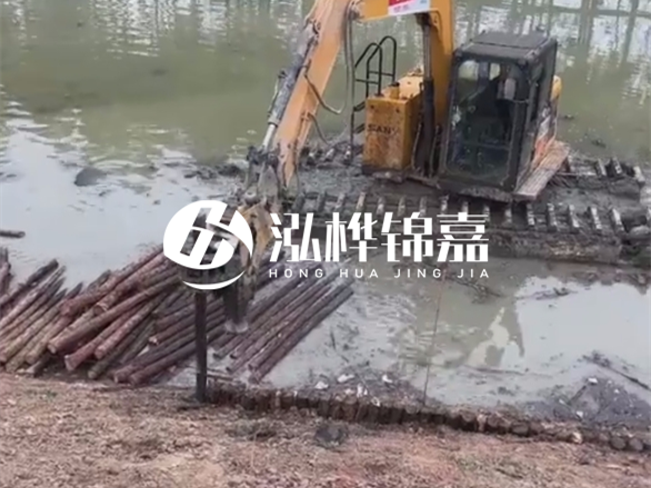 怎么選擇靠譜的松木樁施工隊 - 水上打松木樁聯(lián)系電話多少？