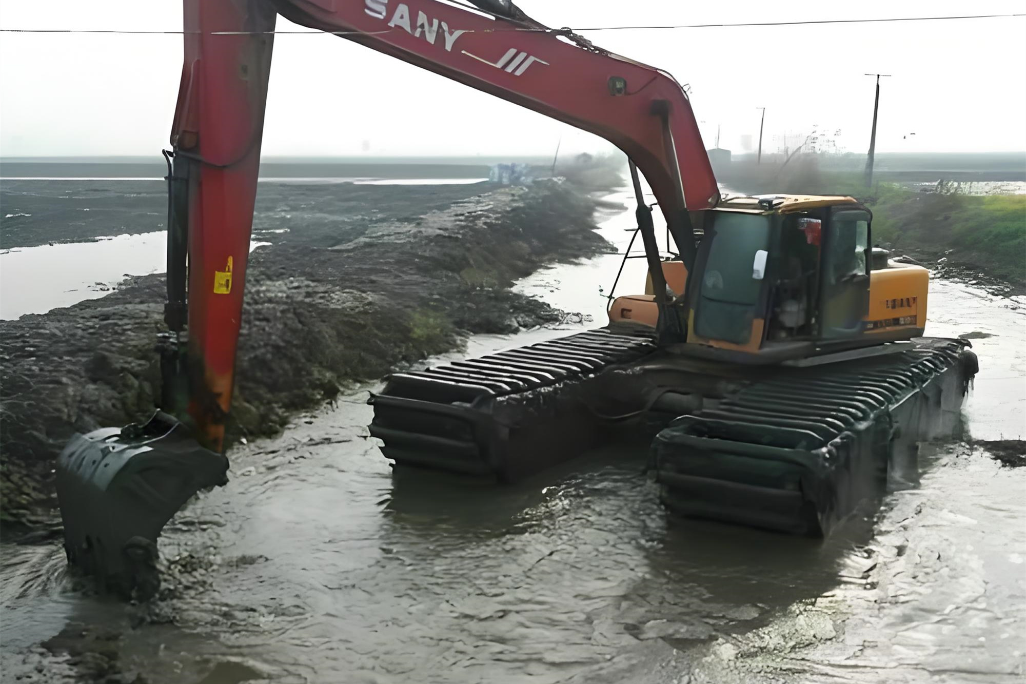 江蘇淮安挖機清淤施工隊 - 鄉(xiāng)村溝渠清淤的施工隊伍哪里找？