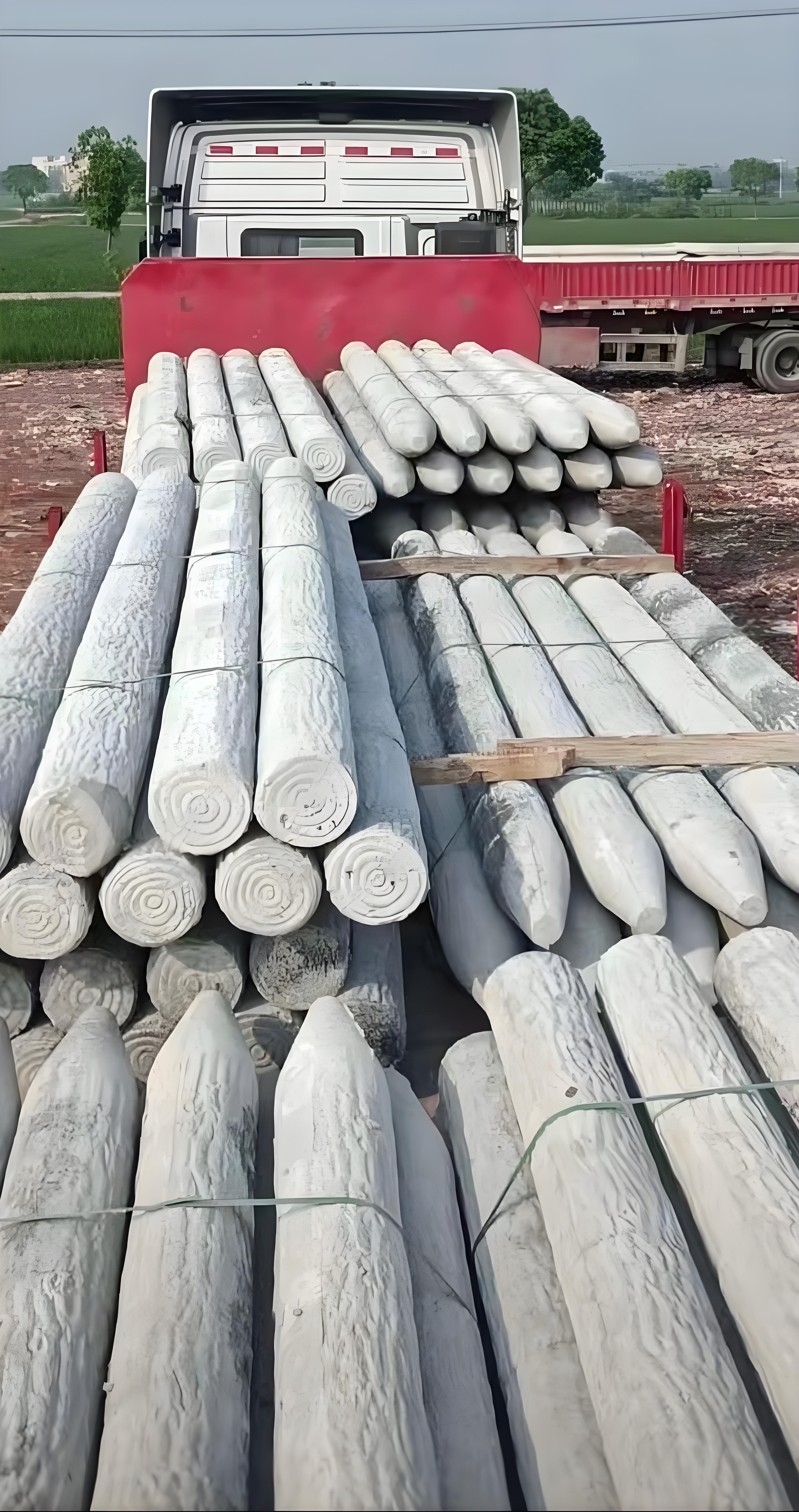 水泥樁廠家泓樺錦嘉-打仿木樁的施工流程是什么？